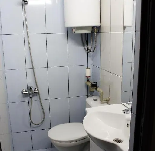 иглика апарт