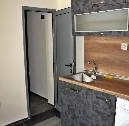 иглика апарт * Nesebar